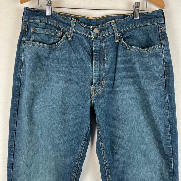 Levis‎ 541 Jeans Mens 35x30 Blue Athletic Tapered Mid Rise Stretch Denim - Picture 2 of 11